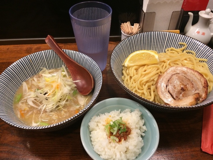 池袋麺屋まるはな